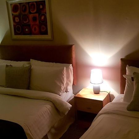 Bed and Breakfast The Auld Triangle Loughrea Esterno foto